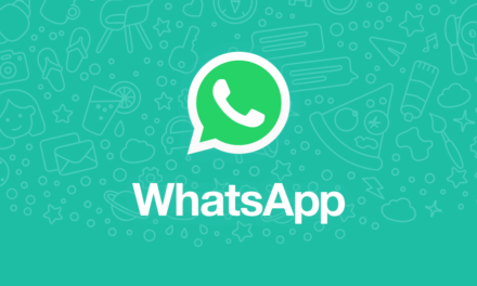 WhatsApp : Je discute avec moi-même